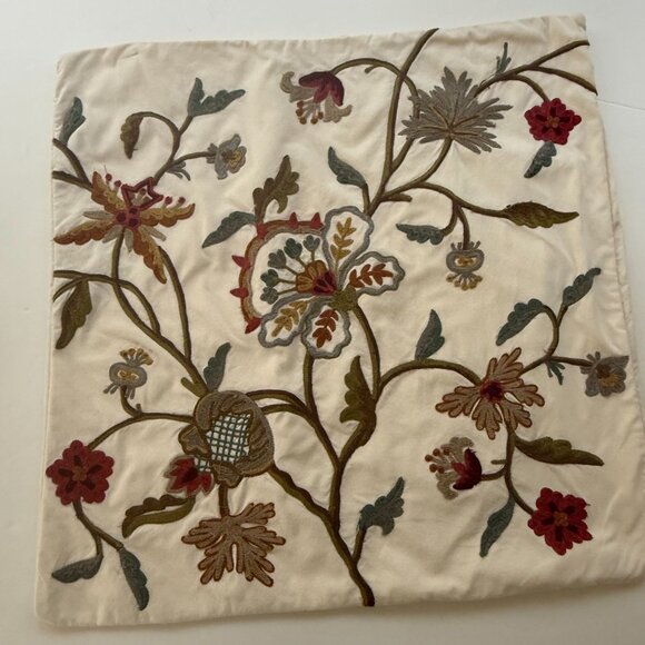 Pottery Barn Embroidered Floral Pillow Covers 23.5" x 23.5" Cotton Linen Beige - Picture 3 of 9